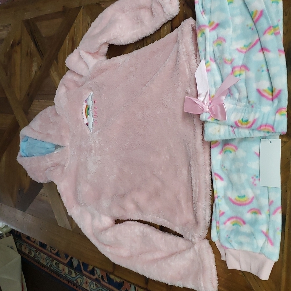 SLEEP on it 2 pc pajamas set...so warm